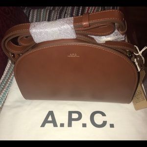 A.P.C. Half-moon bag: Smooth tanned leather.